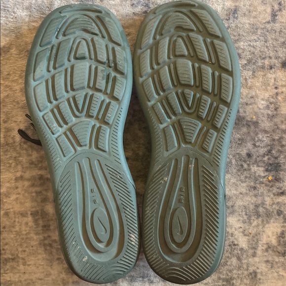 Nike Mens Air Max AXIS Running Shoes size 8 - Picture 5 of 8